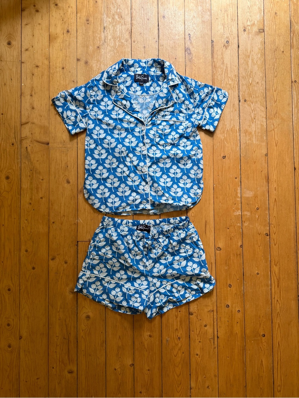 Lesley Evers Blueberry Floral Short Pajama Set